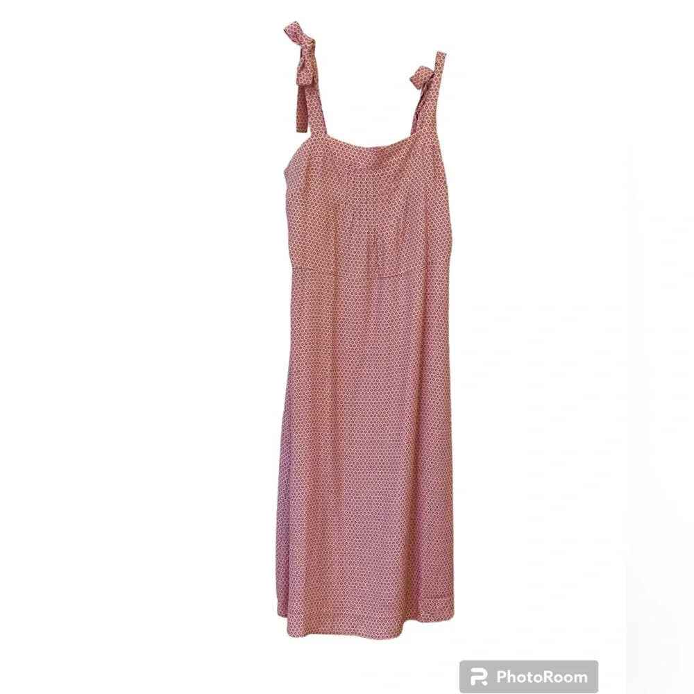 Pink maxidress shoulder-tie & pin tuck front - Picture 2 of 6